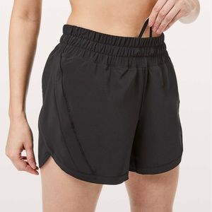 Lululemon Track That Short *5" Black Size 6 Mid Rise